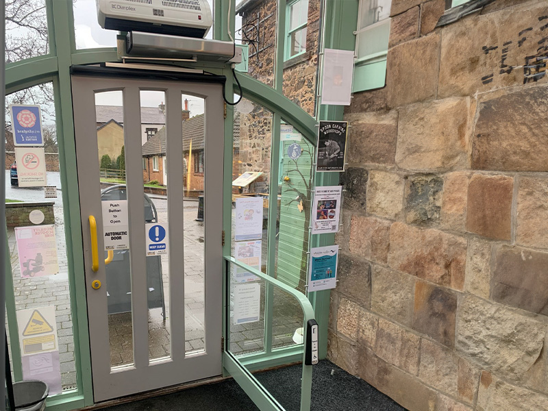 swing door